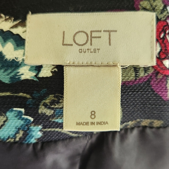 Loft Cropped Blazer - Picture 7 of 8